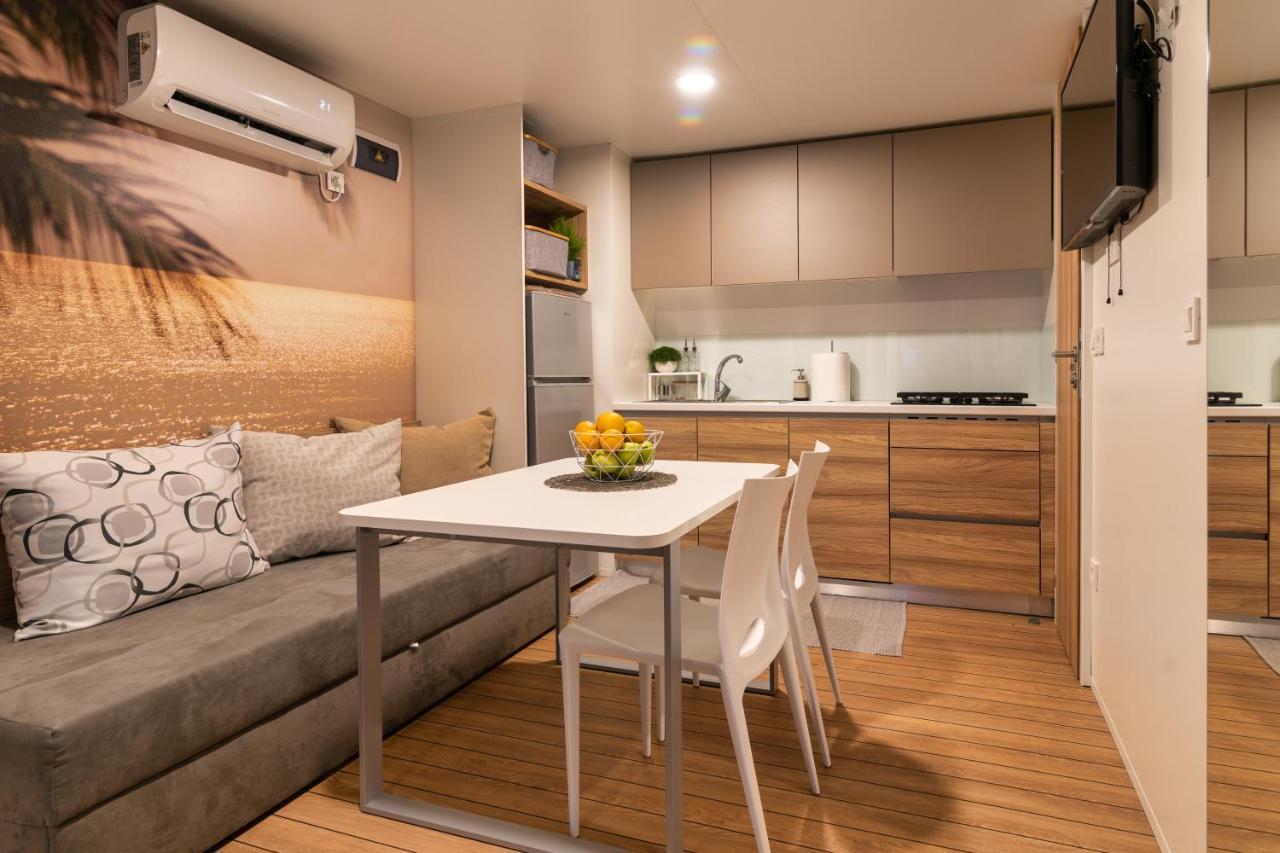 Mobile Homes Azzurro Rovinj Exterior foto